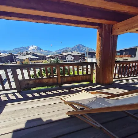 Northern Alps With Balcony Apartment